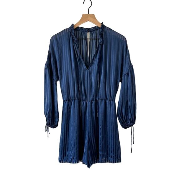 NWT Alice + Olivia Callan Silk Blend Striped Romper Size 4 - Picture 7 of 15